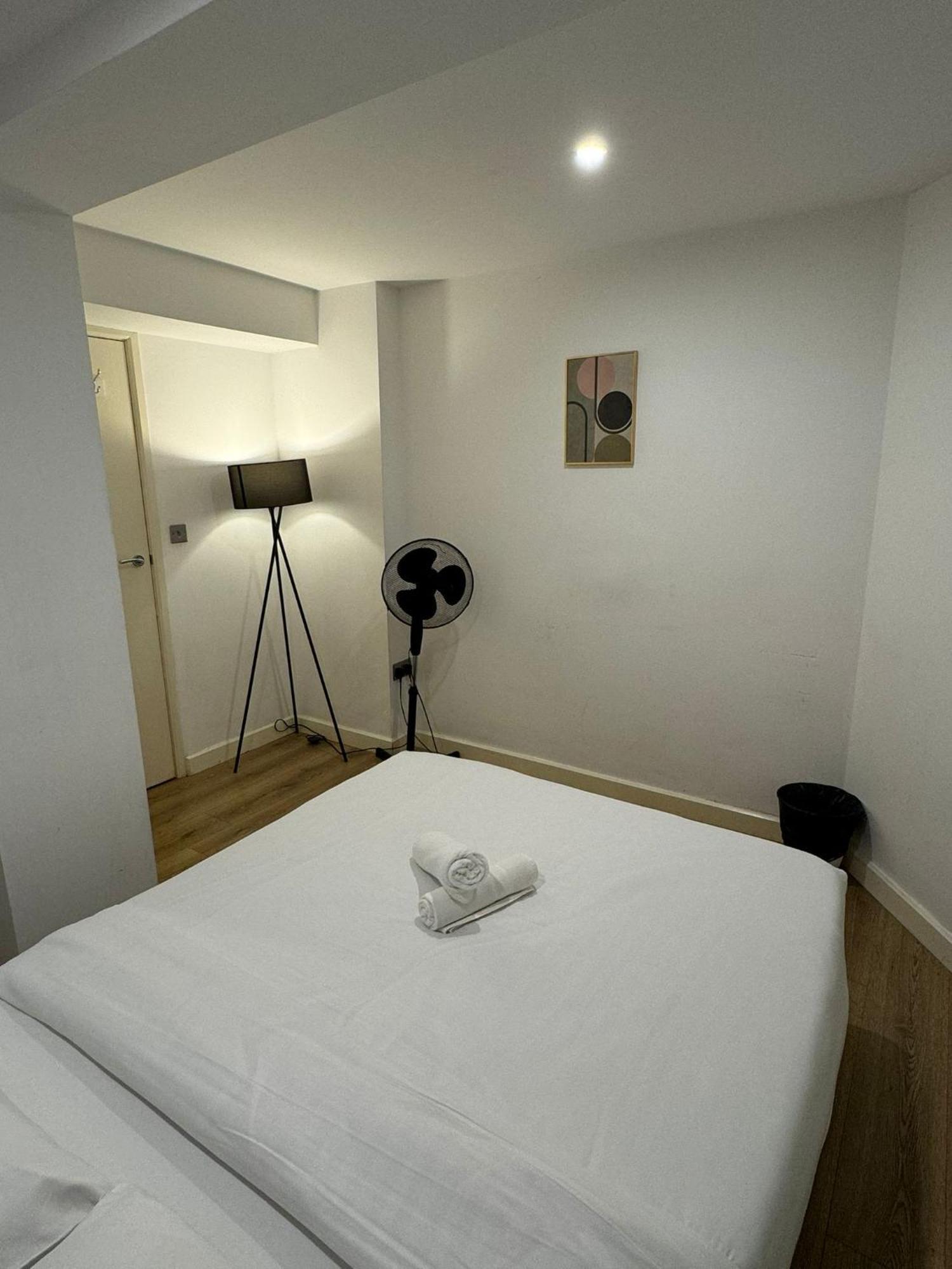 Cozy Two Bedroom Apartment Sleeps 6 Near Camden Market Hw10 London Exteriör bild