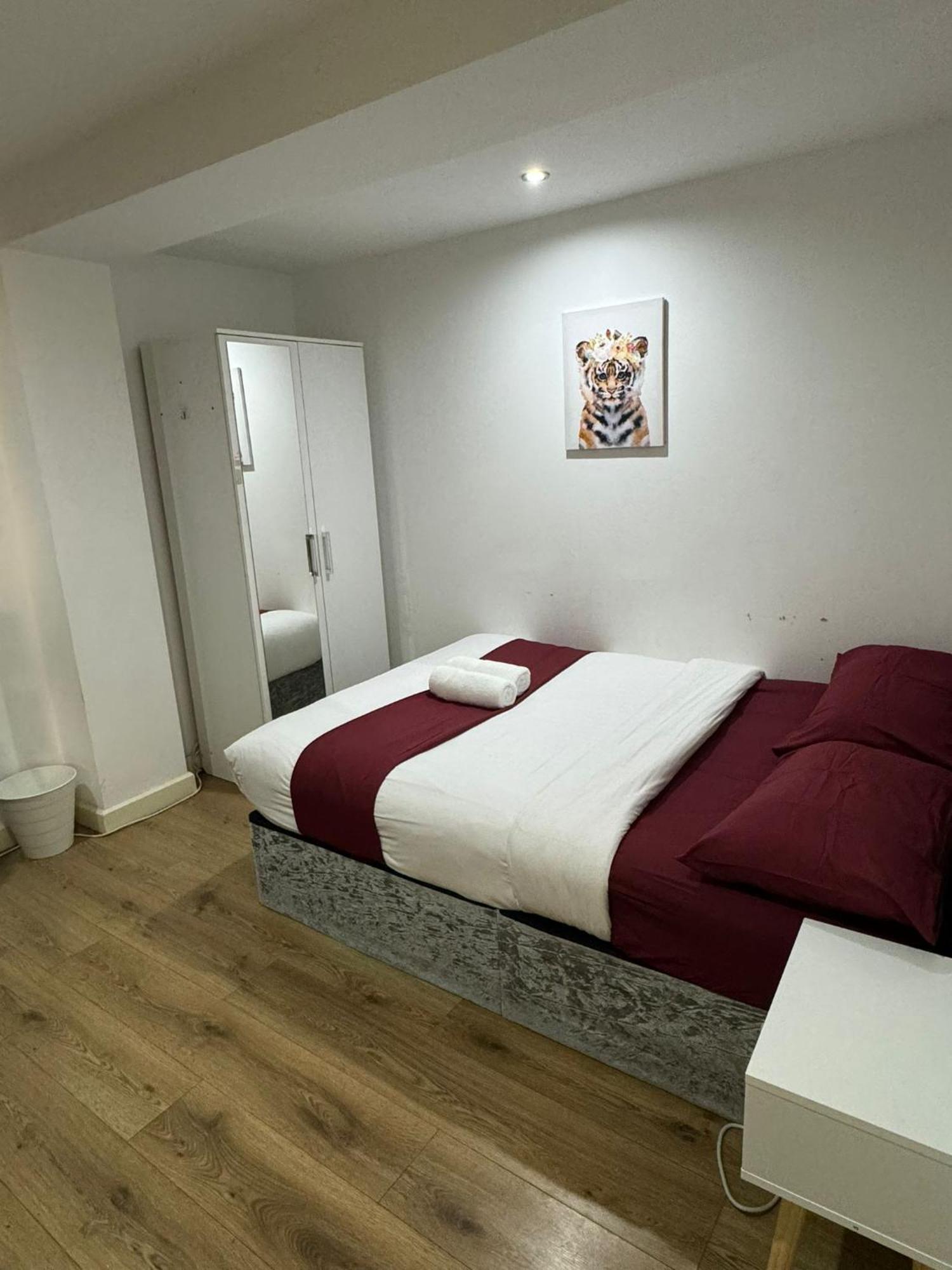 Cozy Two Bedroom Apartment Sleeps 6 Near Camden Market Hw10 London Exteriör bild