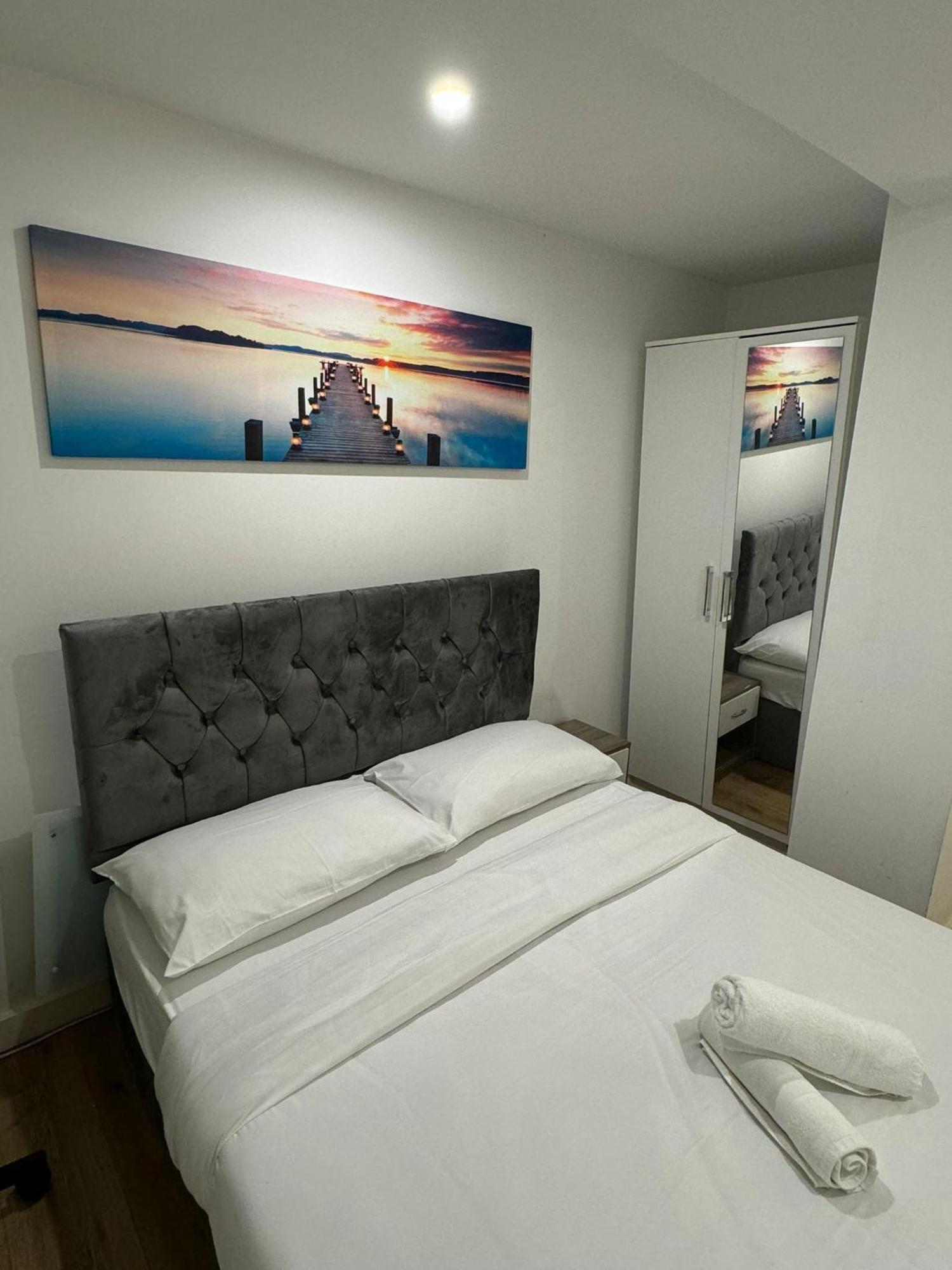 Cozy Two Bedroom Apartment Sleeps 6 Near Camden Market Hw10 London Exteriör bild
